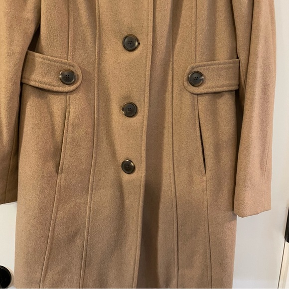 COPY - Women’s Merona Camel Wool/Polyester Blend Peacoat Medium - Picture 3 of 10